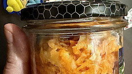 Salát z mrkve a jablek