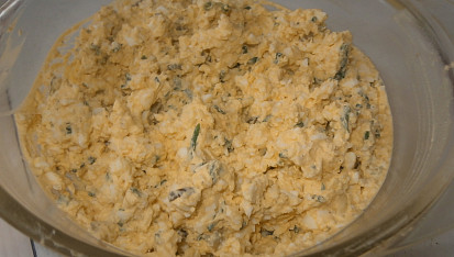 Vajíčková pomazánka i na chlebíčky