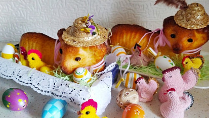 Beránek z tvarohového těsta s rozinkami