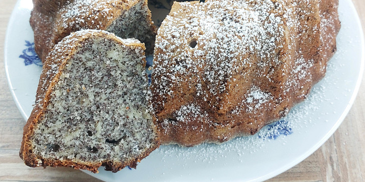 Makovo-tvarohová bábovka