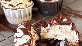 Tiramisu cupcakes