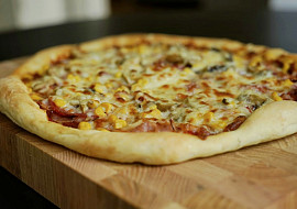 Kynutá pizza