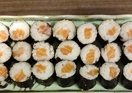 Sushi s lososem