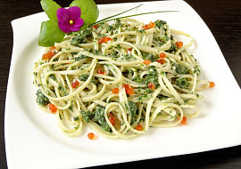 Tagliatelle se špenátem a kaviárem