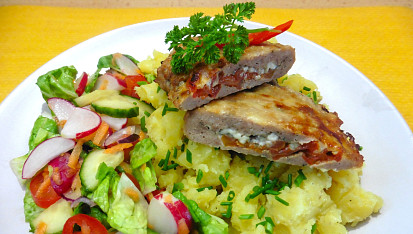 Plněné placky z mletého vepřového masa