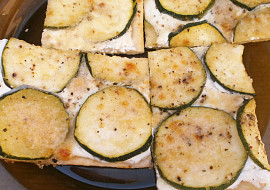 Rychlý cuketový koláč z listového těsta