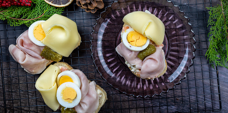 Šunkové chlebíčky podle Mirky van Gils Slavíkové