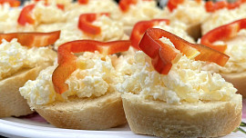 Tvarůžková pomazánka od Loštic