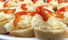 Tvarůžková pomazánka od Loštic