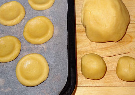 Velikonoční hnízda z lineckého těsta