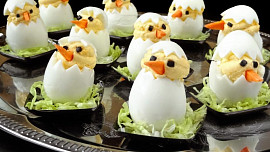 Velikonoční kuřátka z vařených vajec
