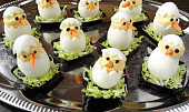 Velikonoční kuřátka z vařených vajec
