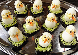 Velikonoční kuřátka z vařených vajec