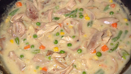 Zadělávaná slepice se zeleninou