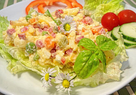 Bramborový salát s jablky