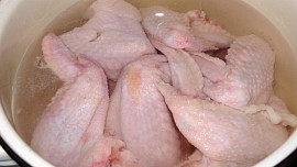 Ďábelská kuřecí křidélka