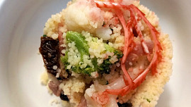 Kuskus se šunkou, brokolicí a květákem