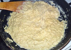 Kvasnicová pomazánka s vejci