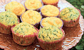 Slané špenátové muffiny s tymiánem