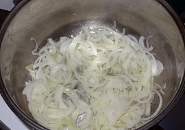 Cibulačka s tvarůžky