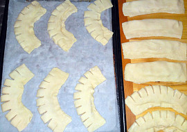 Kokosové hřebeny z listového těsta