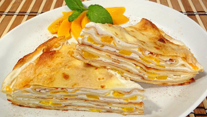 Sladký palačinkový nákyp s tvarohem