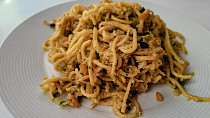 Smažené nudle (podle Vietnamce)