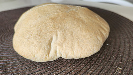 Arabský pita chléb