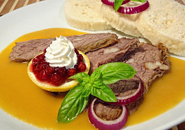 Česká svíčková pečeně