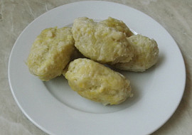 Chlupaté knedlíky maštěné sádlem (Chlupaté knedlíky maštěné sádlem)