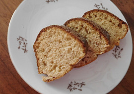 Karamelovo-tvarohová bábovka (Tvarohová bábovka s karamelovou příchutí)