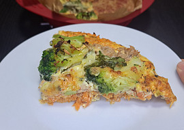 Slaný koláč z mrkvového základu