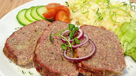 Šťavnatá králičí sekaná