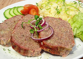 Šťavnatá králičí sekaná