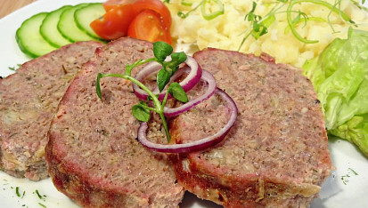 Šťavnatá králičí sekaná