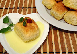 Tvarohové buchtičky s vanilkovou omáčkou