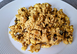 Květák s houbami, sýrem a vejci