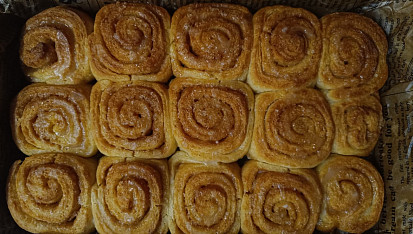 Měkké skořicové šneky (Cinnamon rolls)