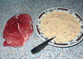 Vepřový plátek v sýrovém těstíčku se šunkou