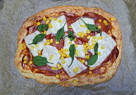 Zdravá pizza (tvarohovo-ovesná)