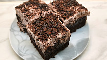 Čokoládovo-třešňové řezy