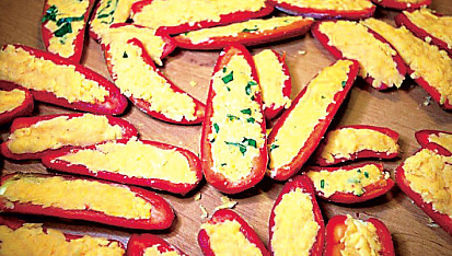 Jalapeňo poppers s čedarem