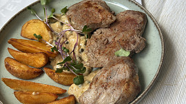 Vepřová panenka s pepřovou omáčkou