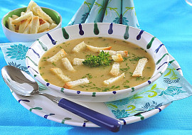 Celerová polévka se žampiony