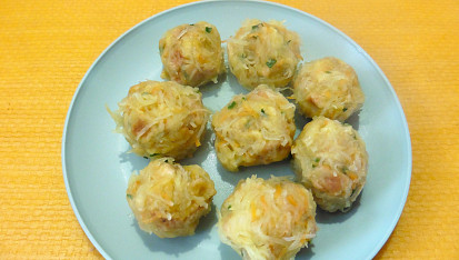 Housko – bramborové knedlíky paní hajné ze „Šlajfu“