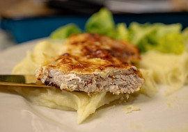 Kuřecí řízek v nivě