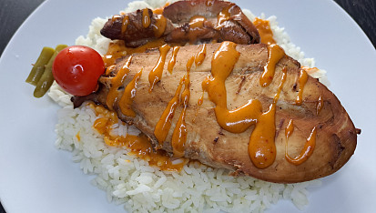 Kuřecí špíz s arašídovým máslem