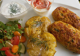 Sýrovo-zeleninové válečky s bouchaným bramborem