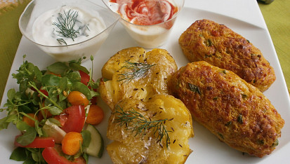 Sýrovo-zeleninové válečky s bouchaným bramborem