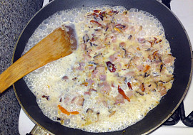 Červená čočka s křepelčími vajíčky